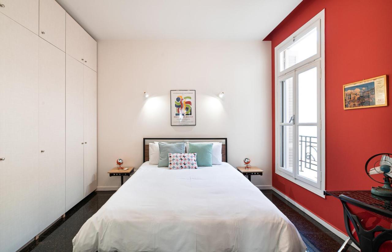 Spacious & Artistic Retro 2Bd Apt With Sauna 아테네 외부 사진